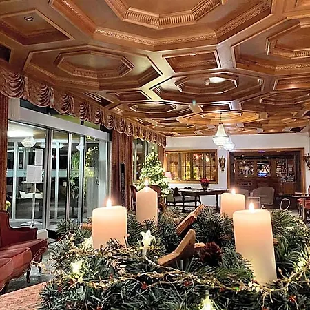 فندق Regina Terme لوكباد